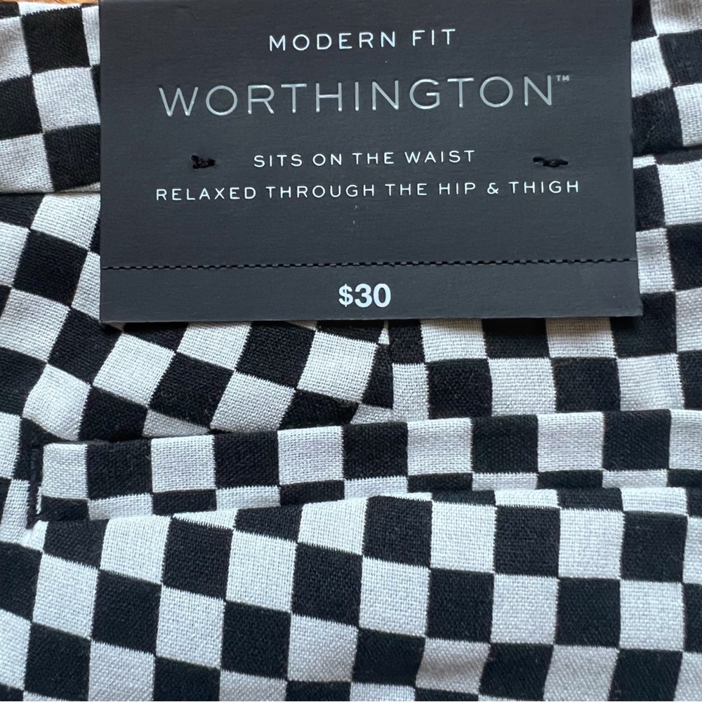 Worthington Modern Fit Black + White Checkered Shorts - Picture 8 of 8